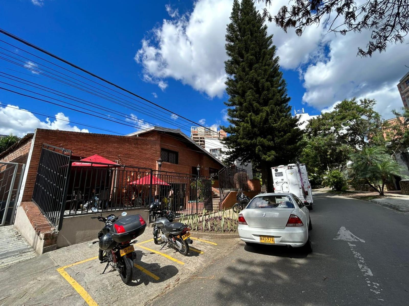Lady Mom Hostal Medellín Esterno foto